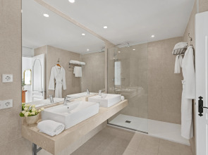 La Moraleja The Quiet Hotel- Adults Only