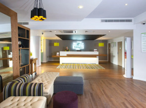 Holiday Inn London - West by IHG