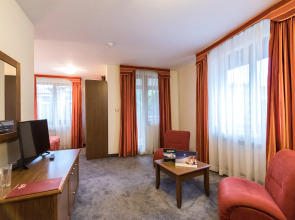 Evelina Palace Hotel