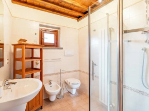 Tuscan Sun With Shared Pool