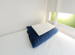 Sant Jordi Hostels Gracia