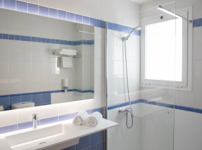 Hotel Dwo Les Palmeres