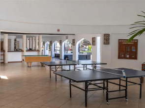 Southern Palms Beach Resort