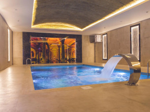 The Time Hotel Marina