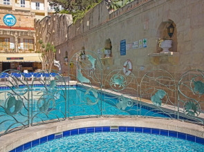 White Dolphin Complex Hotel