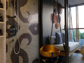 Отель Indigo Bali Seminyak Beach