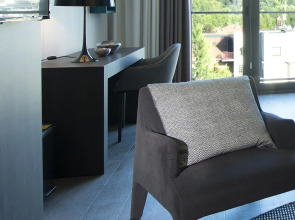 DUPARC Contemporary Suites