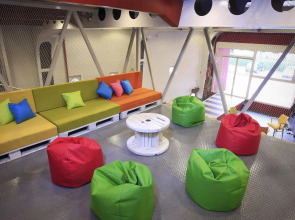 Botel Marina - Hostel