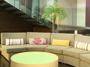 NH Mexico City Valle Dorado