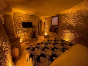 Lubberona Cave Cappadocia