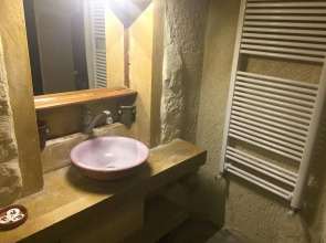 The Village Cave Hotel