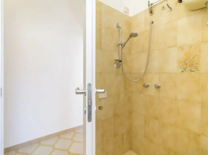 Casa del Mare with garden near the beach