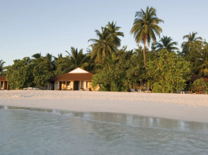 Diamonds Athuruga Maldives Resort & Spa