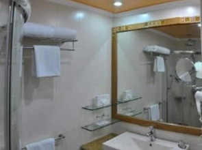 Acron Candolim Regina