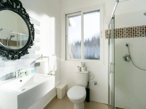 Crown Sea Apartments