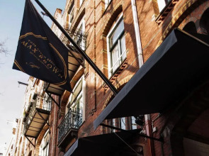 Max Brown Hotel Museum Square, part of Sircle Collection