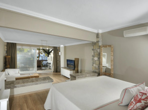 Sarpedor Boutique Hotel & SPA