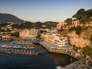 Regina Isabella - Resort Spa Restaurant