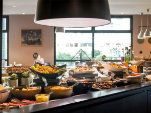 Premiere Classe Paris Ouest - Pont De Suresnes