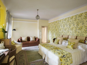 Augustus Hotel & Resort