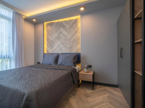 Meyde Boutique & Suites