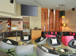 Radisson Bengaluru City Center