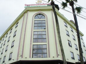 Phonethip Plaza Hotel