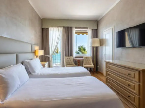 B&B Hotel Diano Marina Palace