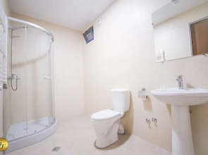 Отель Green Town