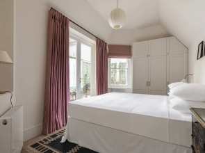 Tite Street IX by Onefinestay