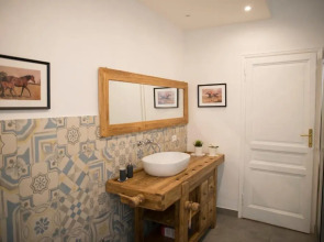 St Paul House Boutique & Apartment