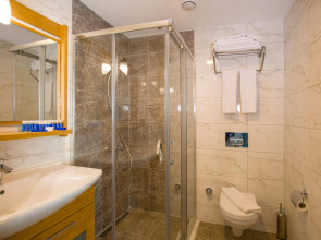 My Marin Hotel - Boutique Class