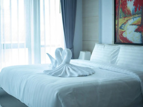 The Lucky Beach Ao Nang