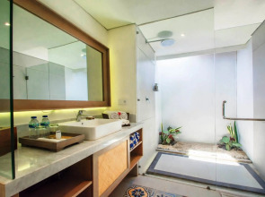 Nirwana Beach & Resort