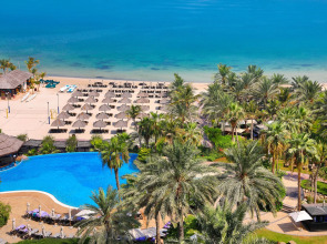 Отель Le Méridien Mina Seyahi Beach Resort & Waterpark