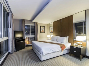 The Narathiwas Hotel & Residence Bangkok