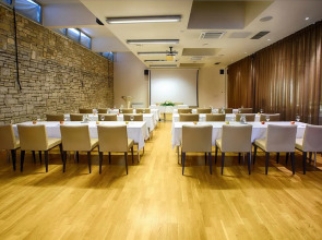 Falkensteiner Club Funimation Borik