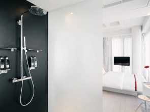 Ruby Lilly Hotel Munich