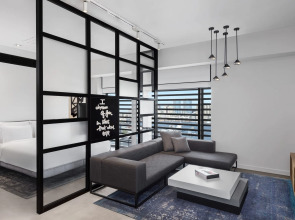 Canopy by Hilton Dubai Al Seef