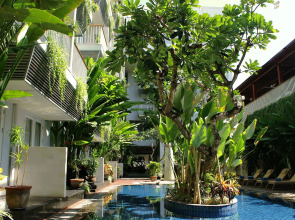 EDEN Hotel Kuta Bali