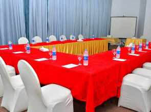 Отель Aracan Pyramids Hotel