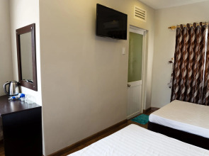 Cosmos Hotel Nha Trang