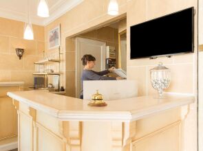 BRIT HOTEL CONFORT CLERIA LORIENT Centre