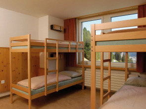 Youth Hostel Davos Youthpalace