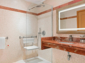 Sheraton Club des Pins Resort