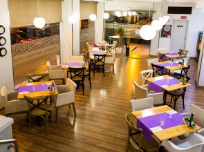 Отель Sweet Hotel Renasa