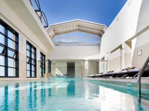 Starhotels Grand Milan