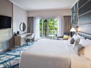 Le Suffren Hotel & Marina