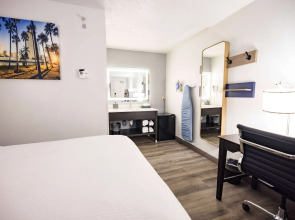 La Quinta Inn by Wyndham Tampa Near Busch Gardens