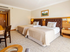 Отель Lodge In Paris 13 